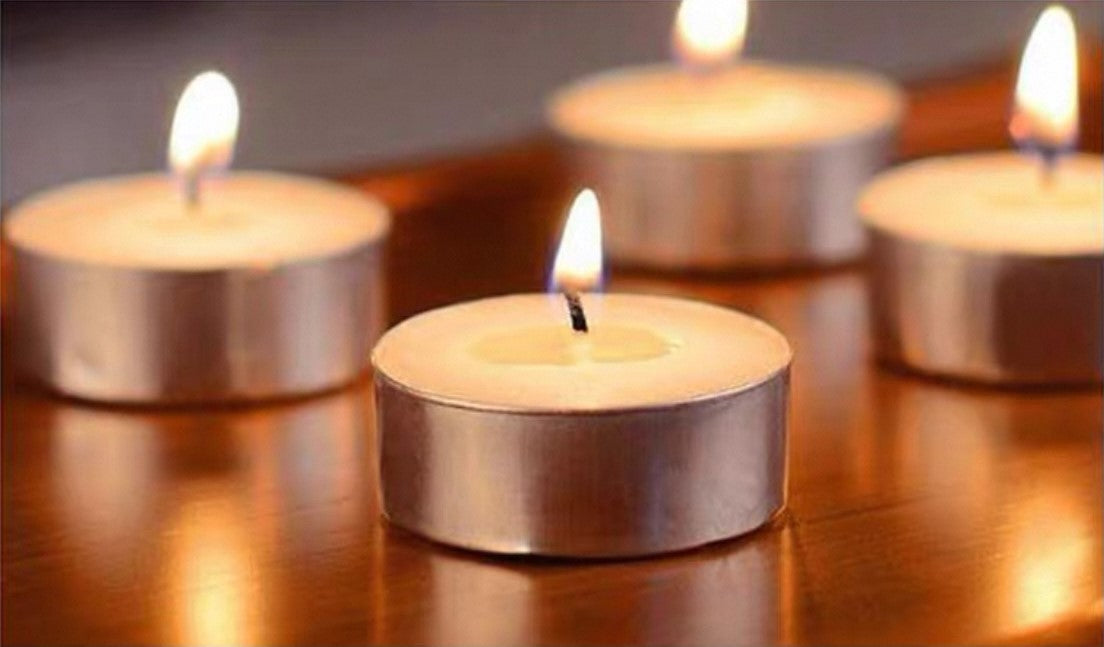 Home Universal Pack de Velas Blancas – No Aromáticas | Ideal para Decoración de Interiores, Bodas, Fiestas o Relax | Estilo Clásico