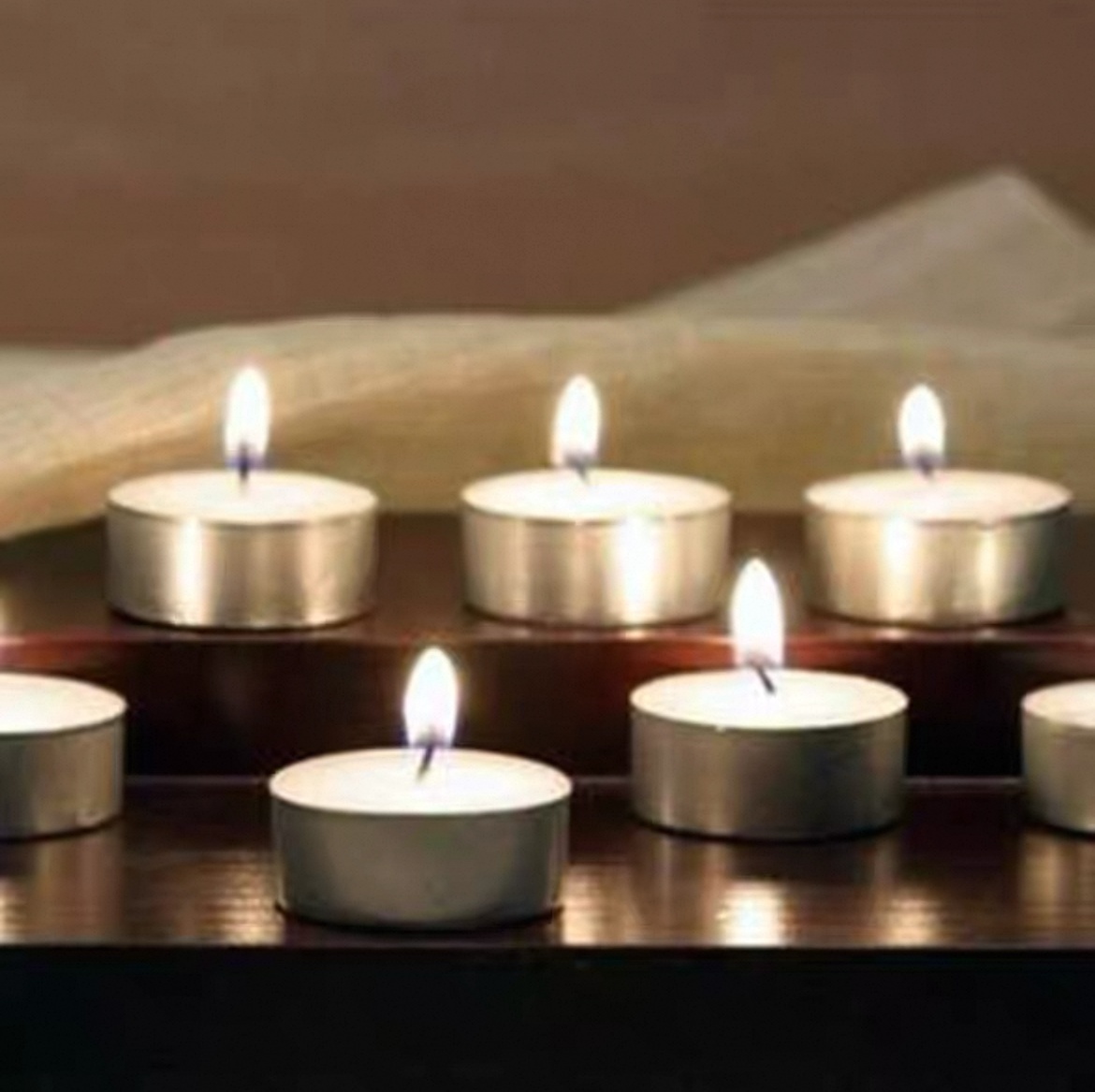 Home Universal Pack de Velas Blancas – No Aromáticas | Ideal para Decoración de Interiores, Bodas, Fiestas o Relax | Estilo Clásico