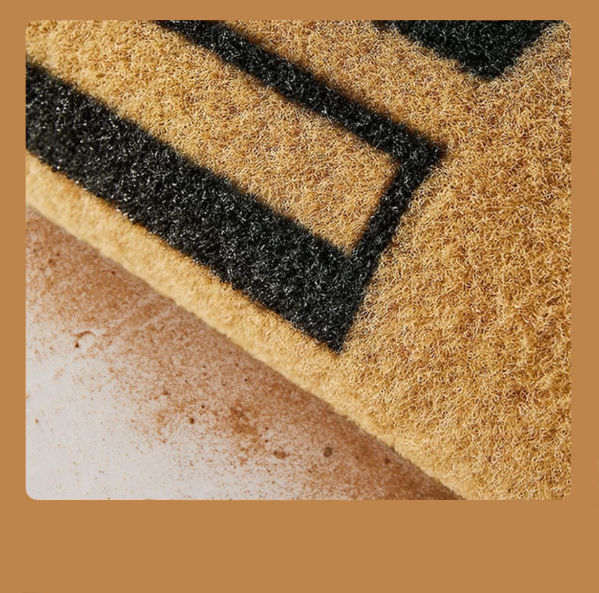 HOME UNIVERSAL | Felpudos de Fibra de Coco con Base Antideslizante 60x40x1.5CM (Plumas_Nuevo_PVC)