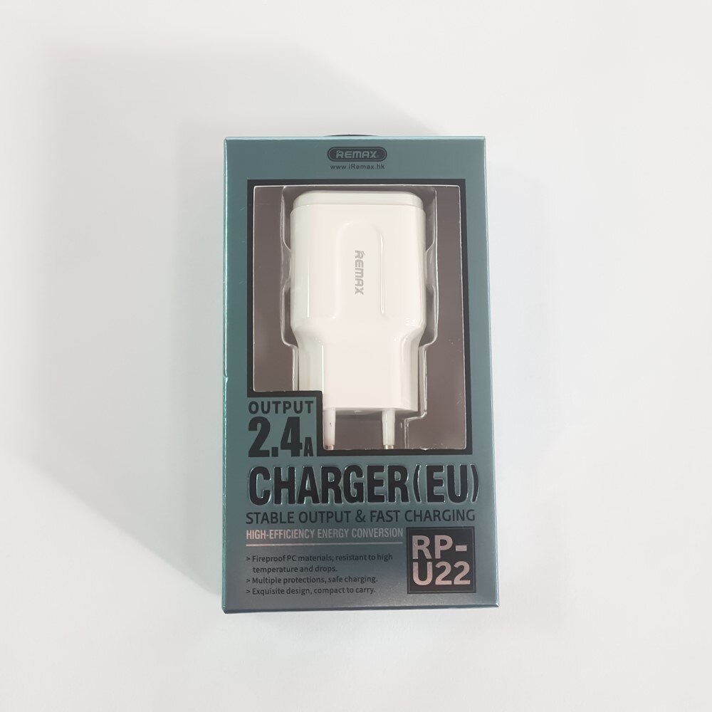 REMAX RP-U22 Cargador de Móvil con 2 Puertos de USB, Compatible con Apple o Android, 2.4A(MAX), No Cable-Color Blanco