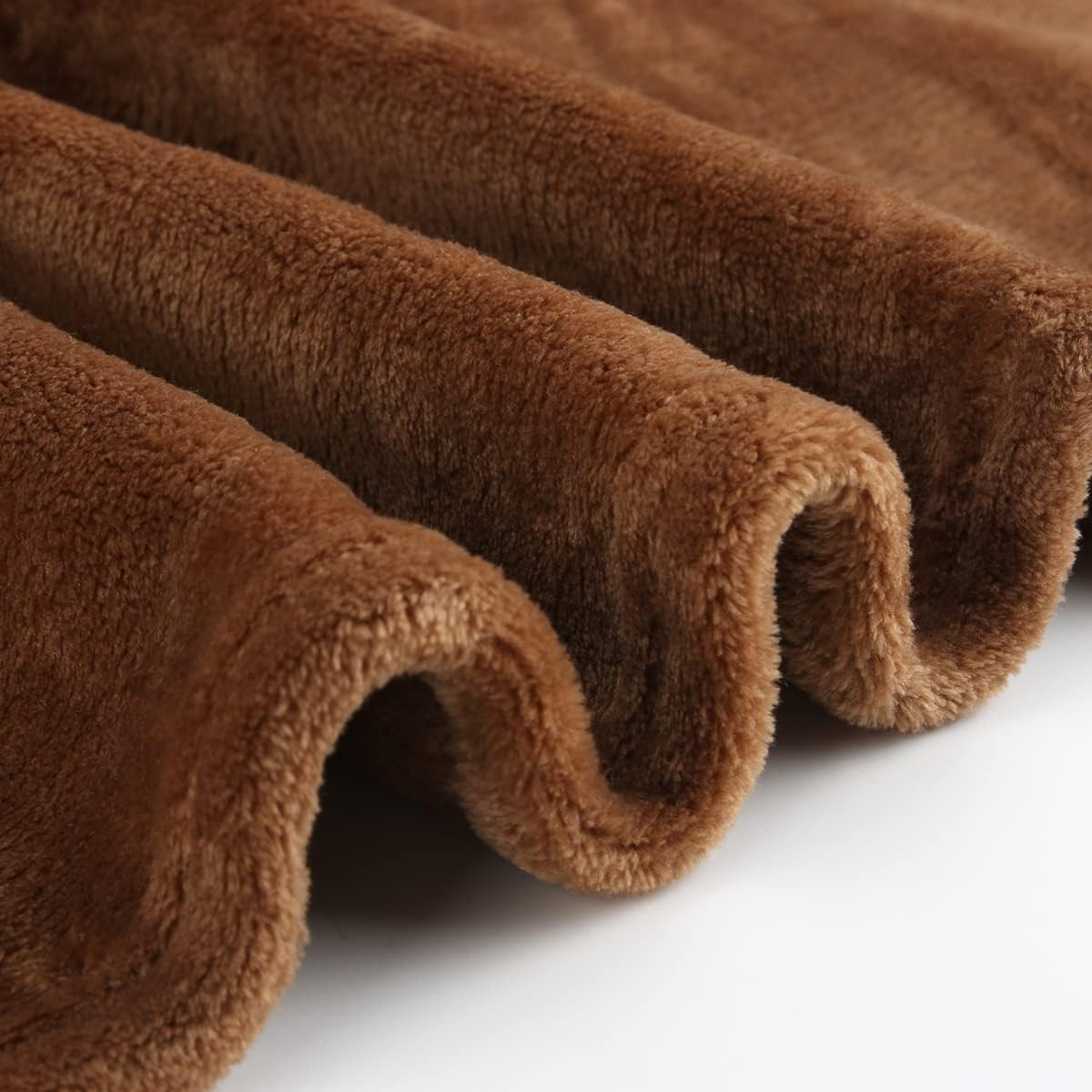 Home UNIVERSAL | Manta Terciopelo Extrasuave 100% Poliéster (MARRON)
