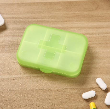 Home Universal® Pastillero portátil y semanal con 6, 7 o 28 compartimentos | Caja organizadora de pastillas con cortador integrado – Diferentes colores y formatos (Pastillero portátil 6 compartimentos - Verde)