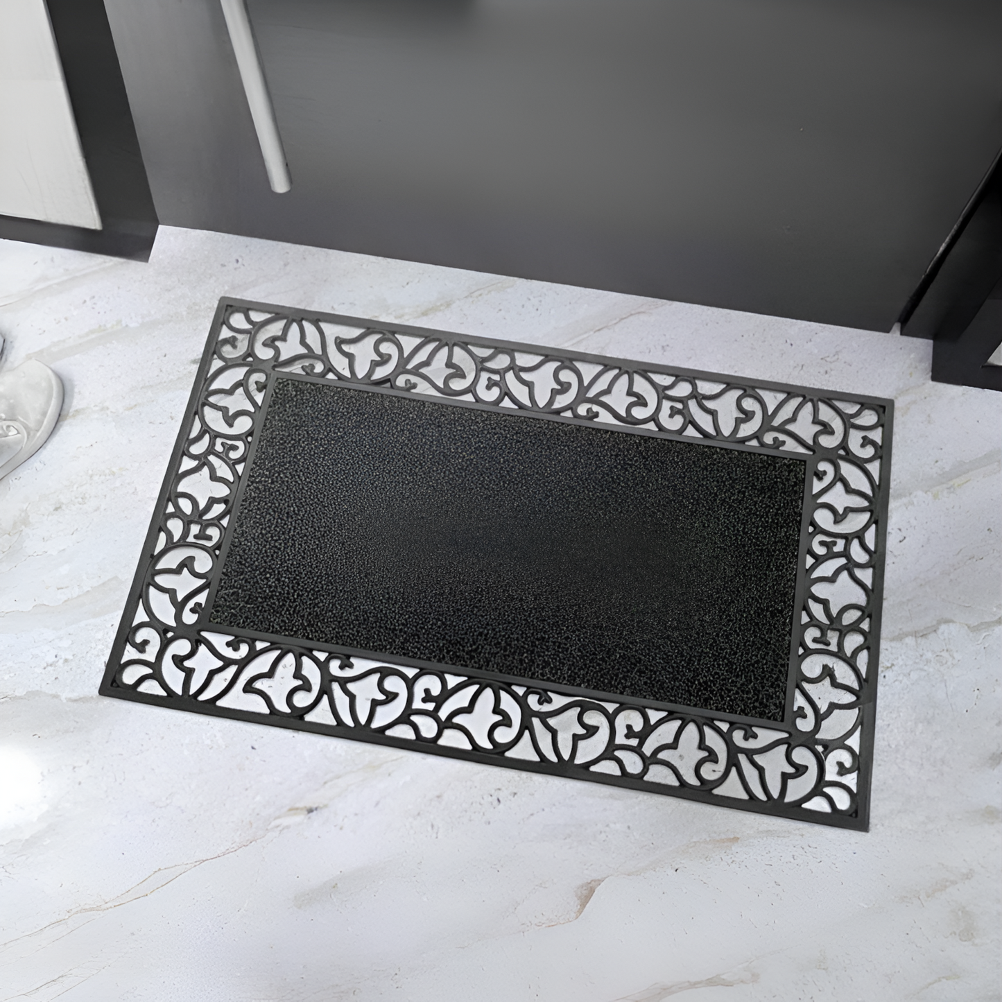 Home Universal® Felpudo de Goma Antideslizante para Exterior y interior – Resistente a Lluvia y Barro, Limpia Zapatos, Alta Durabilidad – Varias Medidas, 45X75CM, Negro (Diseño Clásico Ornamental)