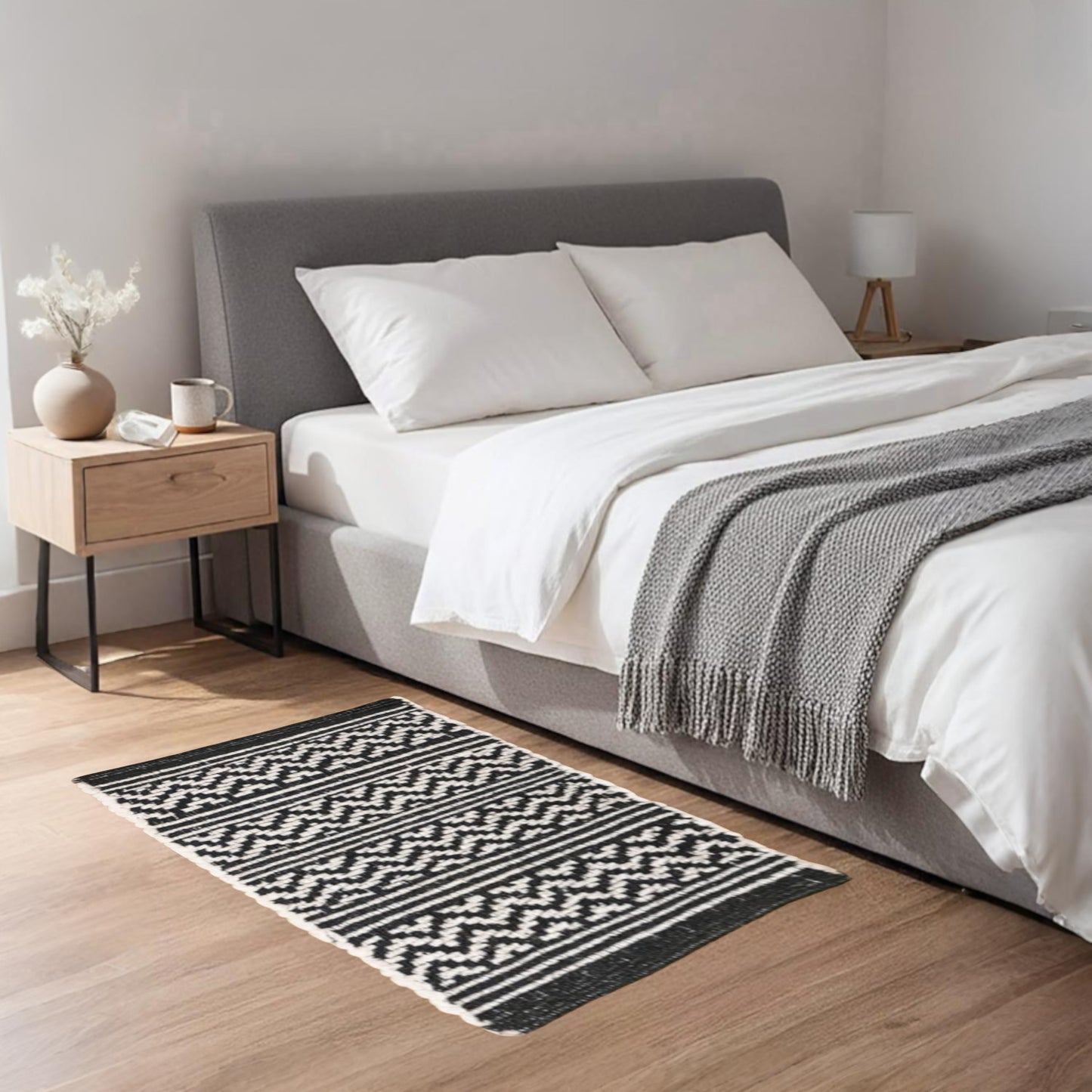 Home Universal® Alfombra Jarapa de Algodón Lavable | Diseño Geométrico Artesanal | Decoración Boho Mediterránea para Salón, Dormitorio, Pasillo y Cocina | Suave, Ligera y Resistente | Negro (Rayas y Zigzag)