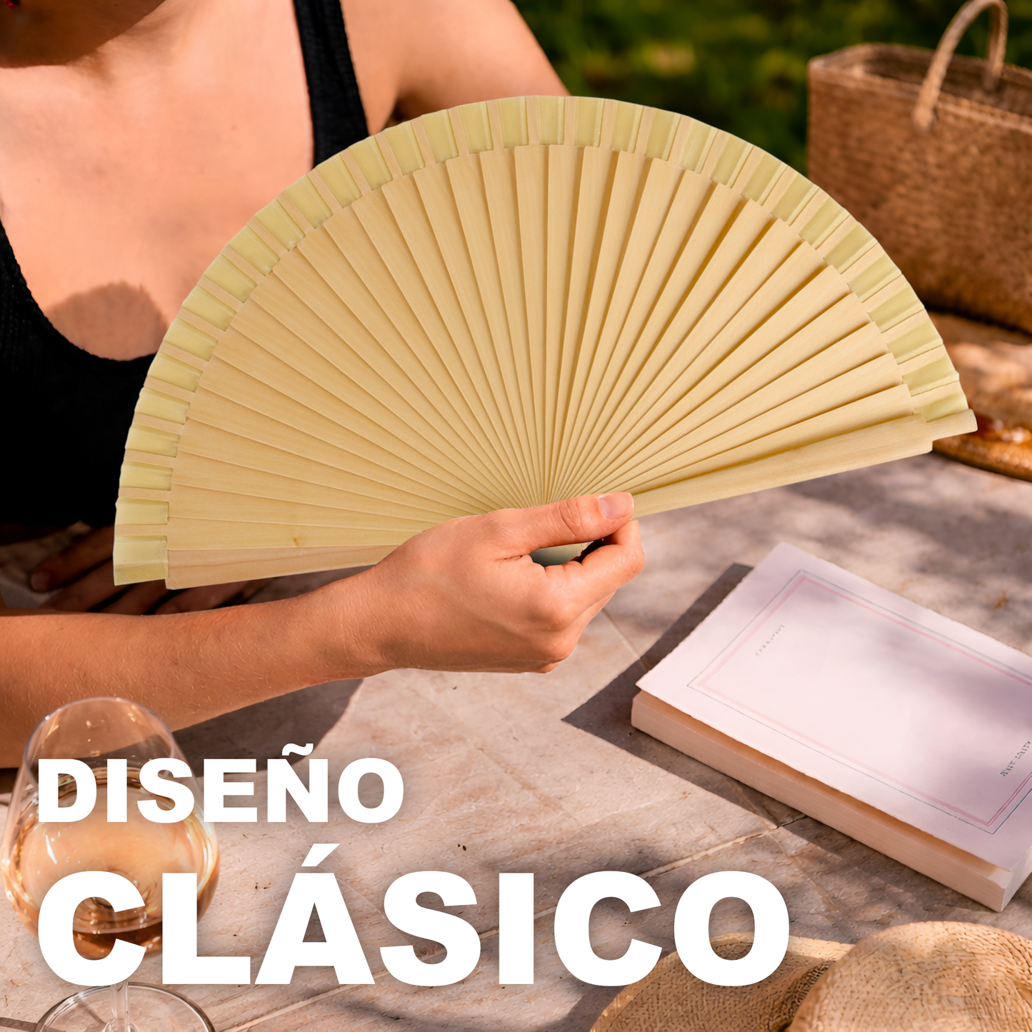 Home Universal® Abanico de madera con argollas para colgar, plegable, ligero y resistente, ideal para bodas, eventos y verano, diseño clásico y portátil perfecto para regalo y uso diario - Madera (23CM)