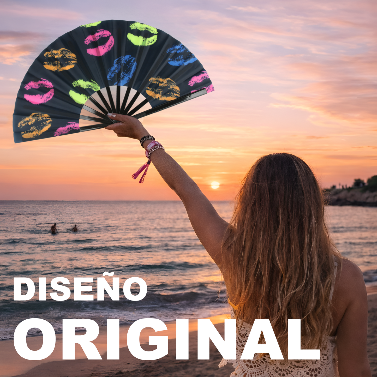 Home Universal® Abanico XXL 33 cm Grande de Plástico con Caja – Plegable, Ligero y Resistente – Efecto Fluorescente Brillante – Ideal para Verano, Fiesta, Discoteca, Pride y Eventos (Besos - Multicolor)