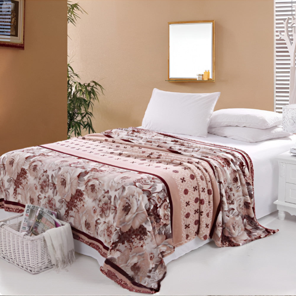 Home UNIVERSAL | Manta Terciopelo Extrasuave 180x220CM | 100% Poliéster (Marrón Flores)