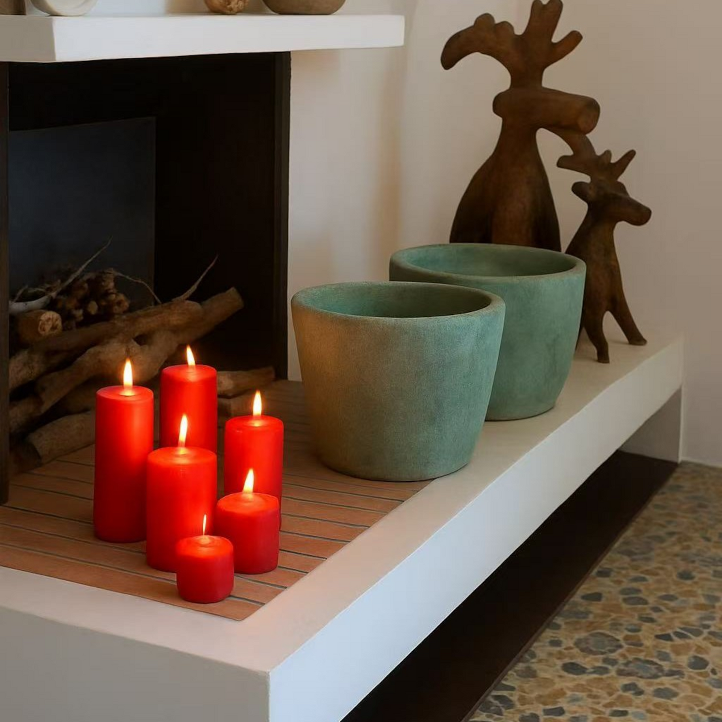 Home Universal® Pack de 2 Velas Lumar Decorativas sin Aroma – Velas Blancas o Rojas de Distintos Tamaños, Ideales para Decoración del Hogar, Bodas, Centros de Mesa y Eventos Elegantes (15X9CM - 710g (2 Unidades · Rojo))