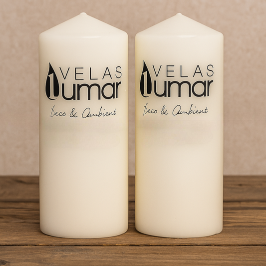 Home Universal® Pack de 2 Velas Lumar Decorativas sin Aroma – Velas Blancas o Rojas de Distintos Tamaños, Ideales para Decoración del Hogar, Bodas, Centros de Mesa y Eventos Elegantes (20X7CM - 555g (2 Unidades · Blanco))
