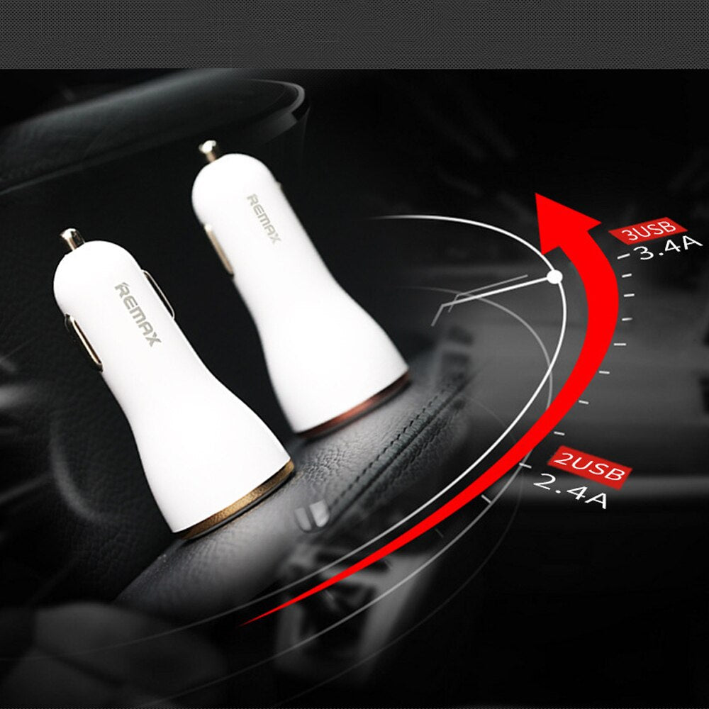 Cargador Coche Tres Puerto con LED, 3 USB Cargador Tele Móvil Coche con Carga Rápida, Cargador de Coche para Teléfonos y Tableta